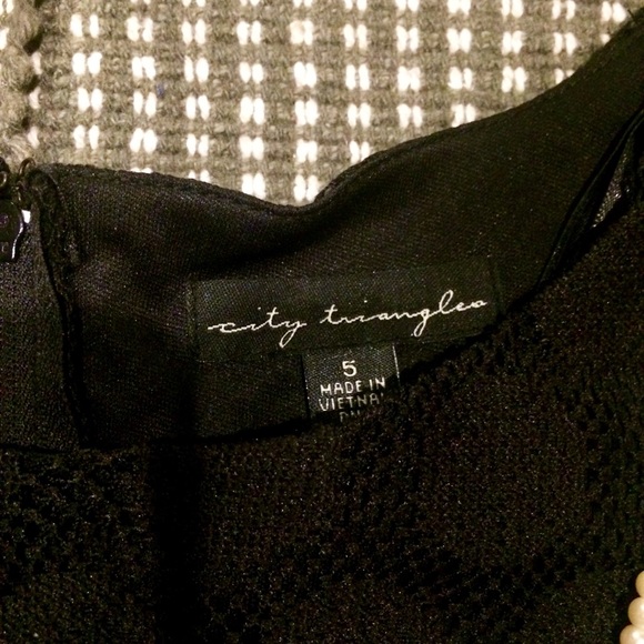 City Triangles LBD - Picture 8 of 8